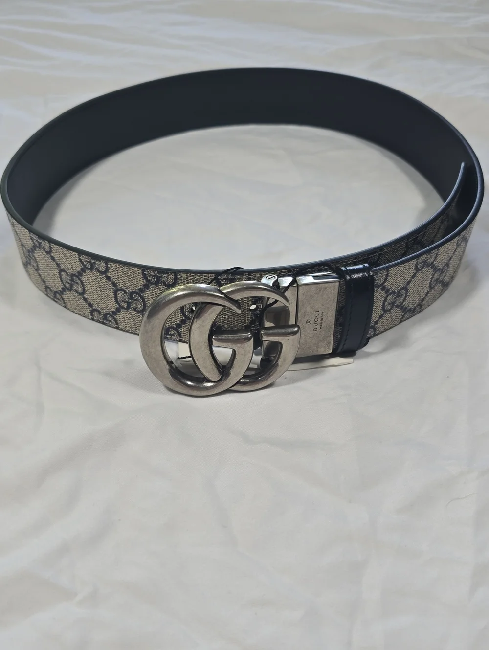 Gucci Reversible Belt with Silver Double G Buckle